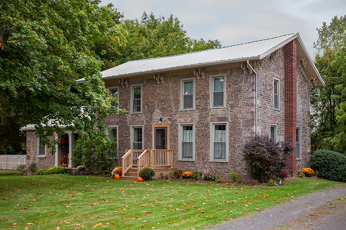 Cobblestone Tour Rid-1 190928_0284LR